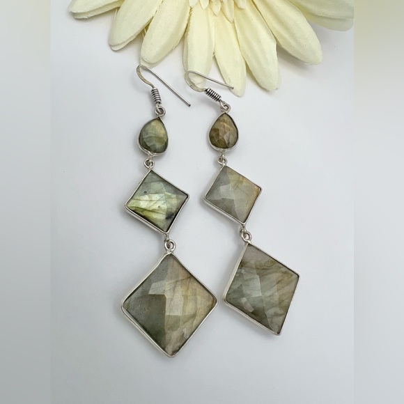 LABRADORITE EARRINGS - Picture 6 of 9